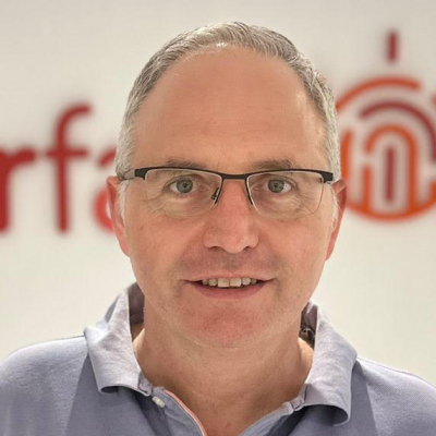 Angel Hurtado Díaz de Cerio Director General y fundador de Solarfam